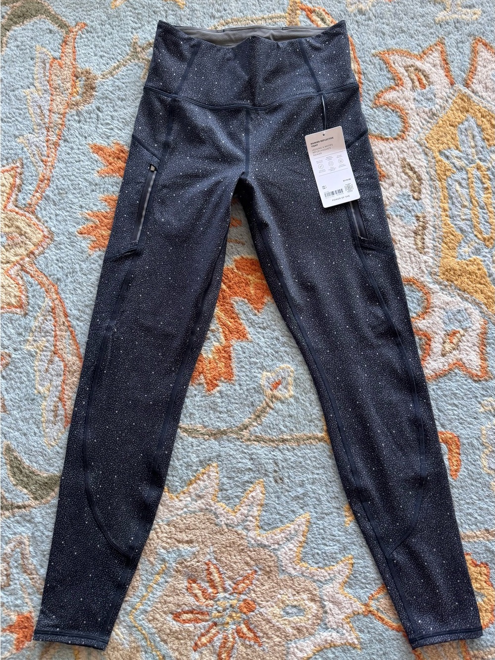 Athleta Rainier  Reflective  black speckled Leggings size S